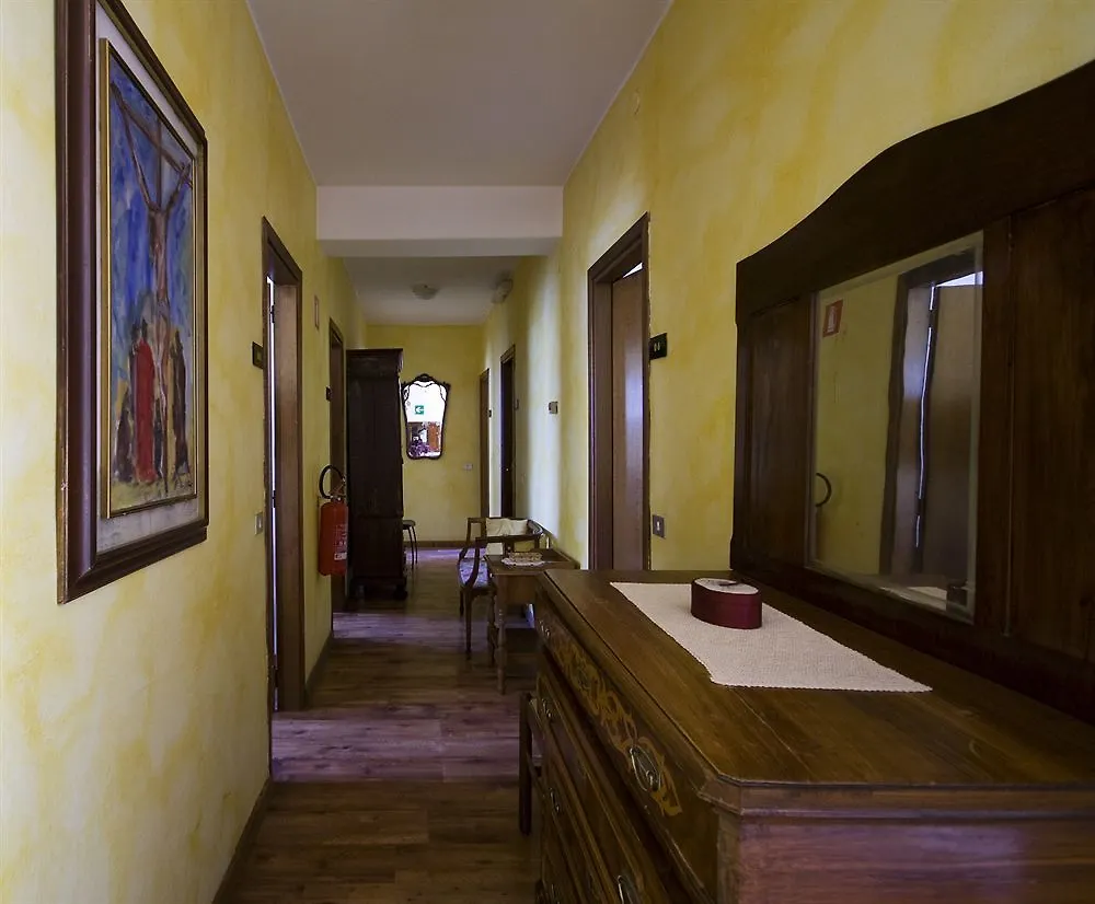 B&B Edelweiss Castione della Presolana Bed & Breakfast