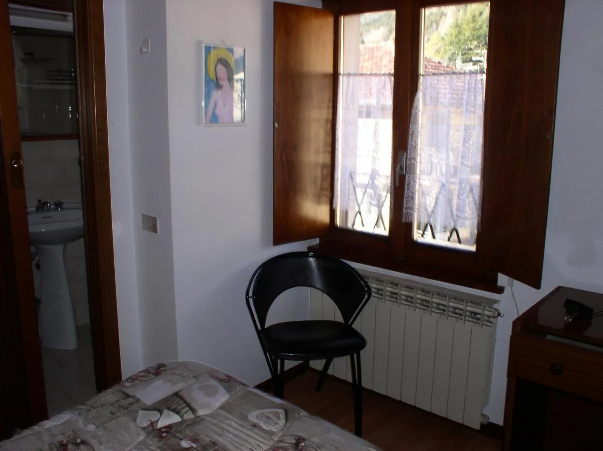 ** Bed & Breakfast B&B Edelweiss Castione della Presolana Italy