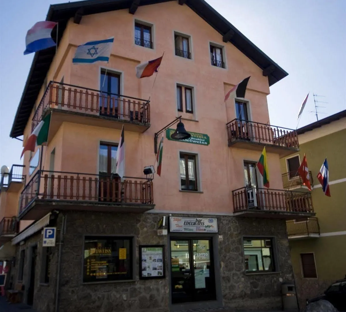 ** Bed & Breakfast B&B Edelweiss Castione della Presolana Italy